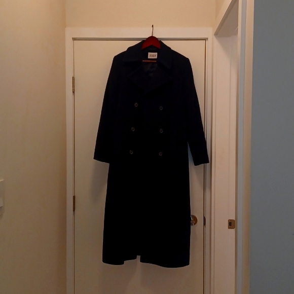 Long Wool Coat - Picture 4 of 10